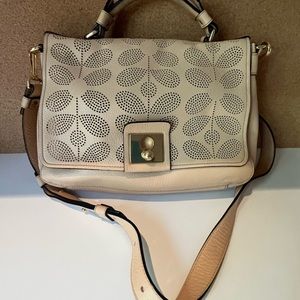 Very rare Orla Kiely Crossbody Bag. Buttery soft pebbled caramel leather.